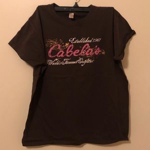 Cabelas t-shirt